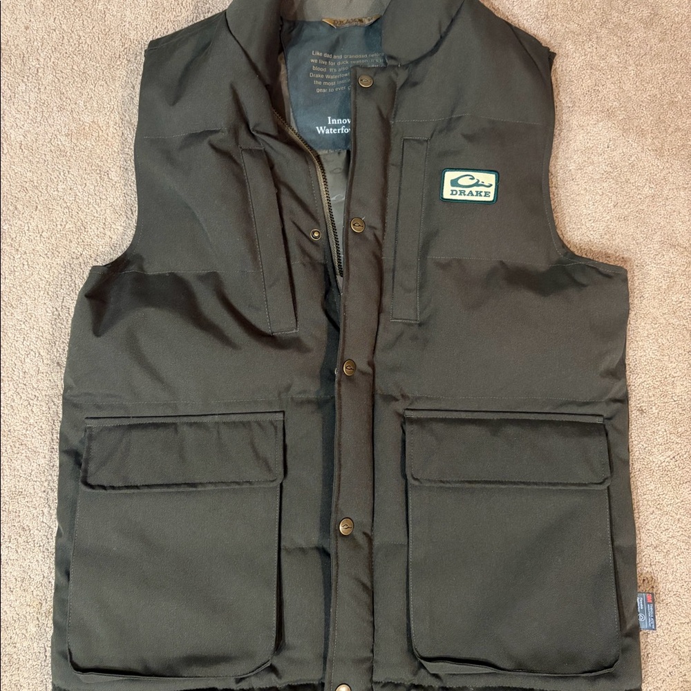 Drake Waterfowl Men’s Throwback 80 Featherless Puffer Vest